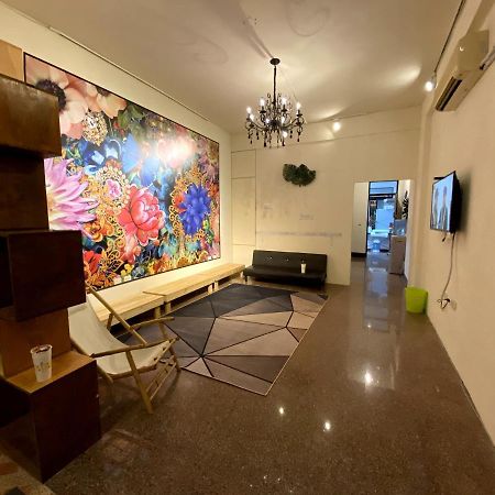 For Alice Hostel Heng-ch'un Екстериор снимка